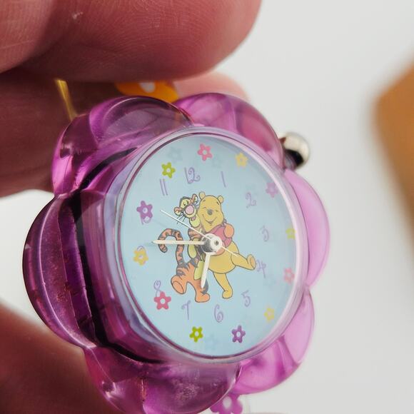 Disney Kids Winnie The Pooh & Tiger Character Watch Pink Floral Daisy Cutesy - Picture 3 of 6
